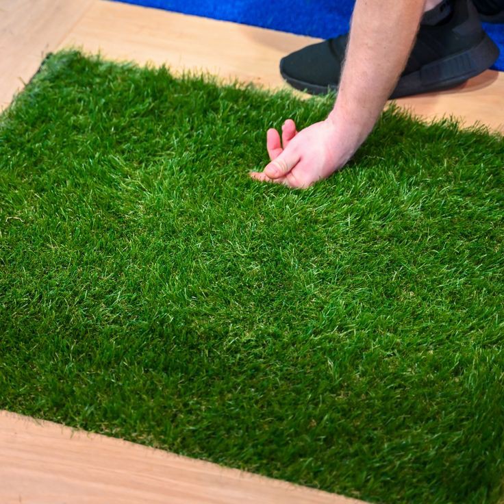 Comparing Artificial Turf Options: What Orlando Residents Need to Know